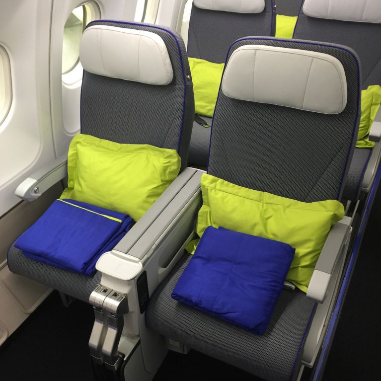 o250664_aircraft-seats_airbus-a330-a340-family_geven_comoda-r7-2af-main o250664_aircraft-seats_airbus-a330-a340-family_geven_comoda-r7-2af-main